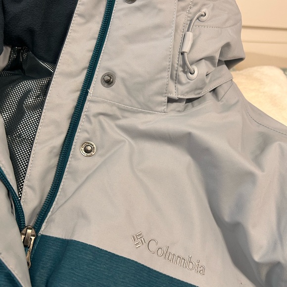 Columbia Woman’s Snoeshoe Mountain Omni- Heat hooded Ski 🎿 Jacket size XL ( NWT) - Picture 8 of 14